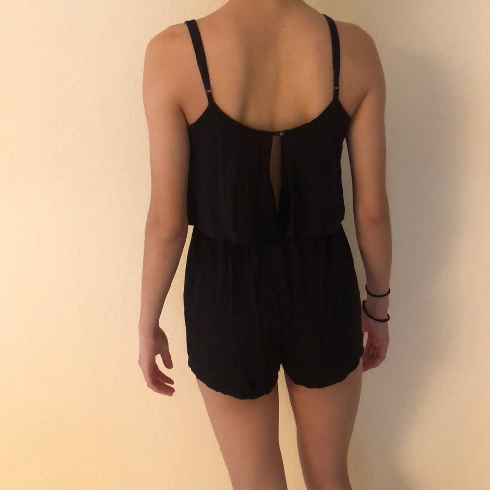 5/$25 Black Aztec Romper - Picture 2 of 4